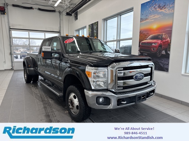 2016 Ford F-350 Super Duty Lariat's photo