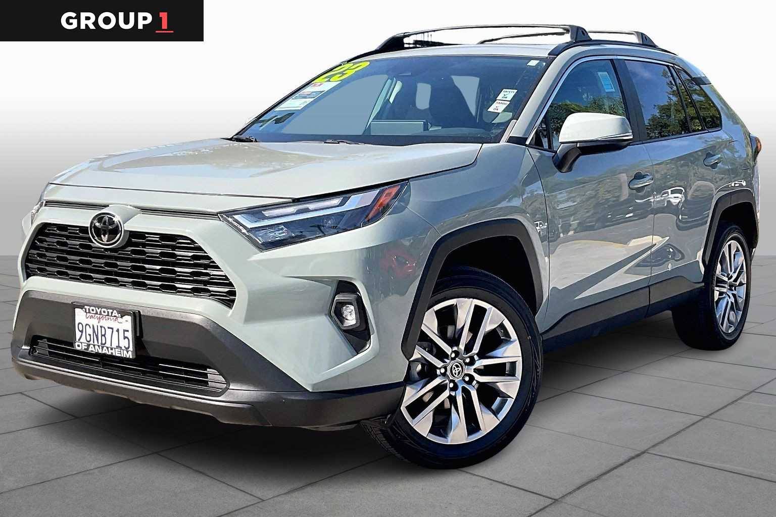 2023 Toyota RAV4 XLE Premium's photo