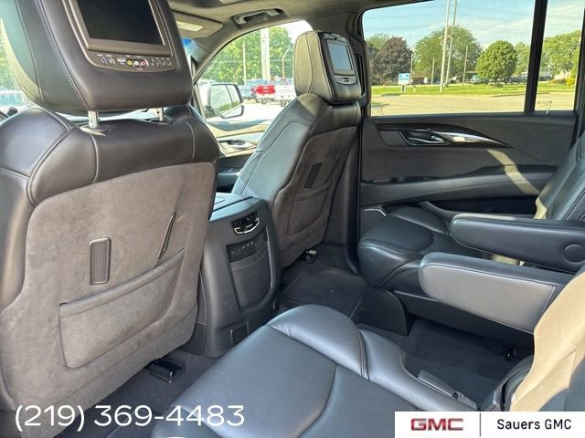 2019 Cadillac Escalade ESV Platinum photo 20
