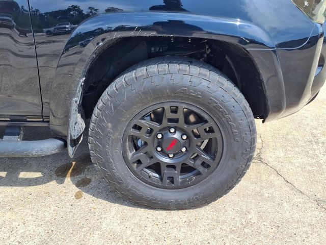 2021 Toyota 4Runner SR5 Premium photo 24