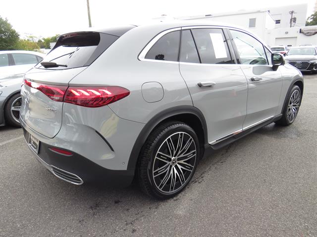2024 Mercedes Benz EQE SUV 350 4MATIC photo 4