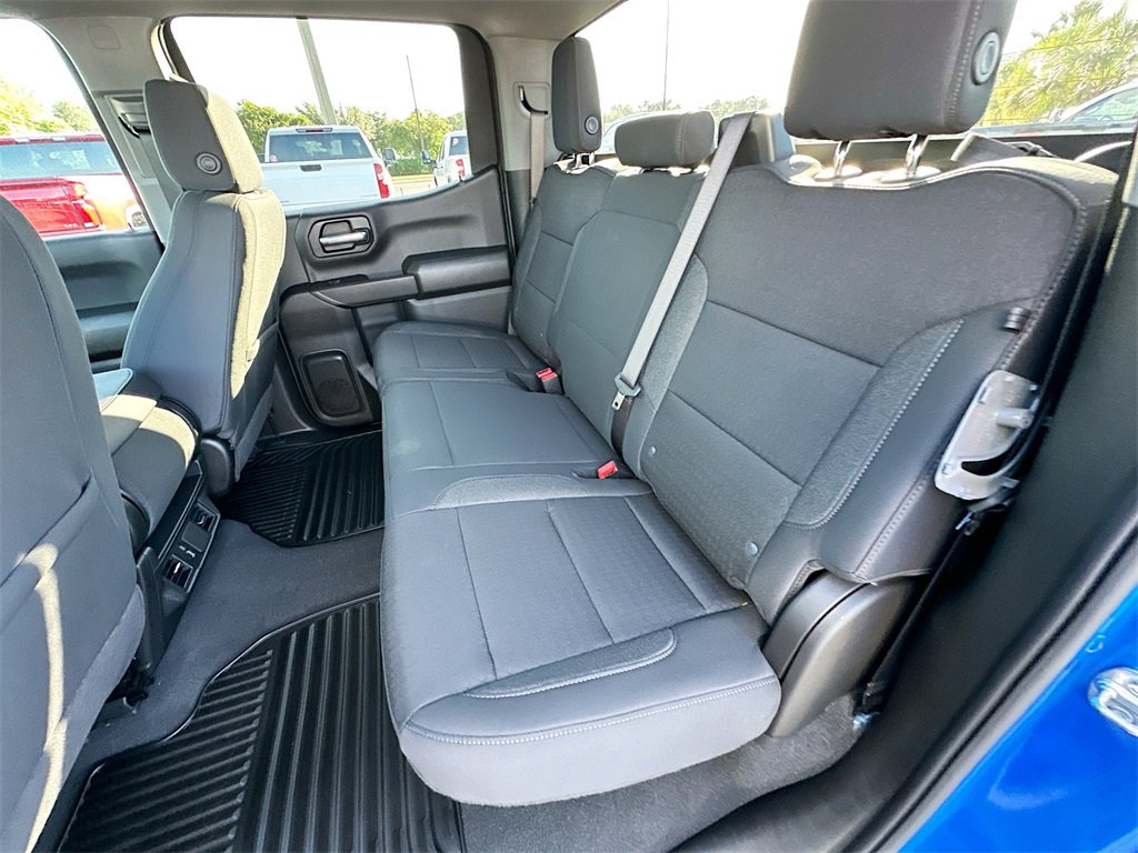 2026 Chevrolet Silverado 1500 Custom photo 16