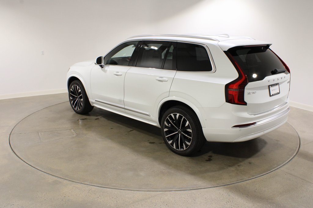 2026 Volvo XC90 Plus photo 3