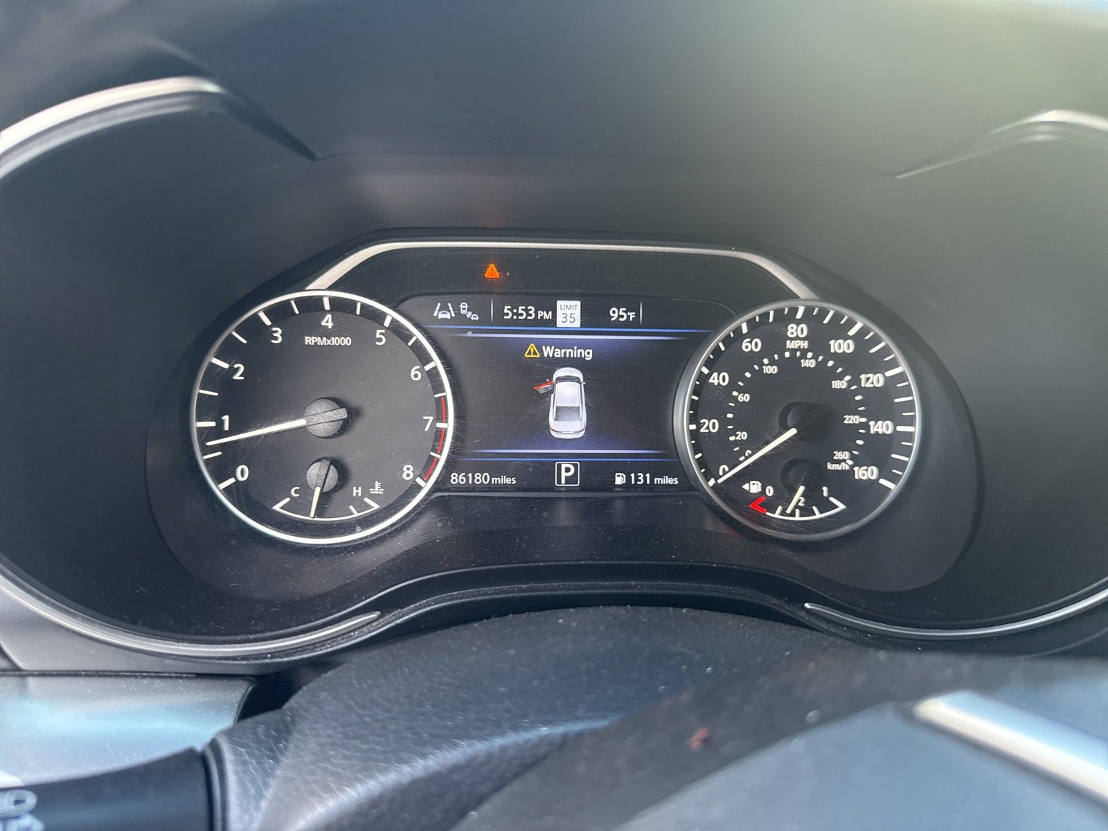 2021 Nissan Maxima SV photo 5