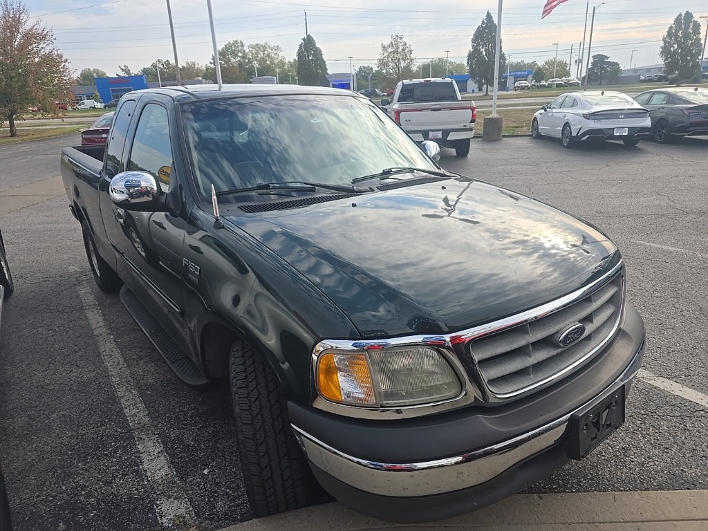 Used 2002 Ford F-150 XLT with VIN 1FTRX17L12NA24502 for sale in Kansas City