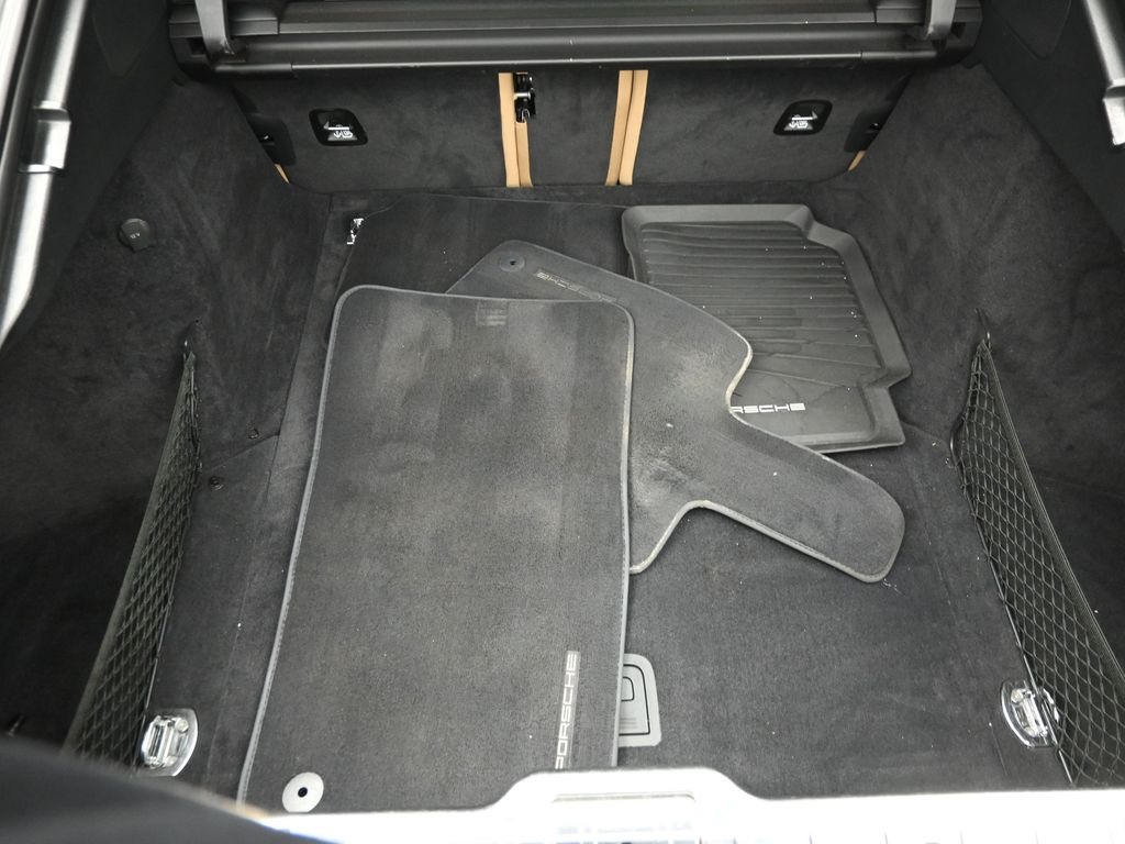 2018 PORSCHE PANAMERA - Image 25