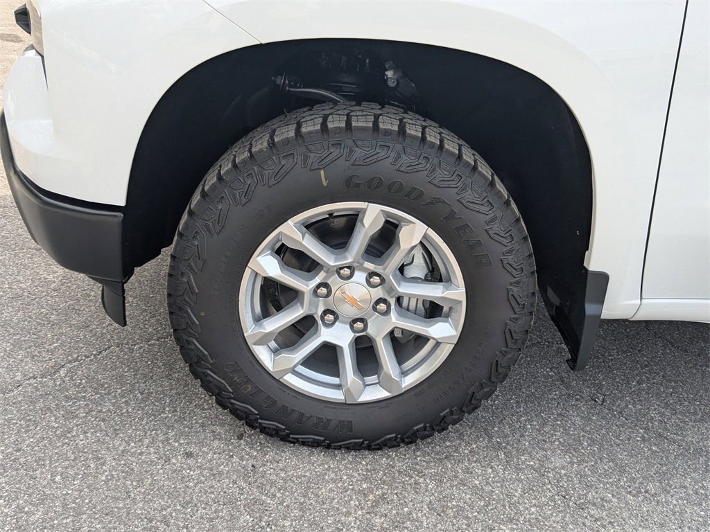 2026 Chevrolet Silverado 1500 Work Truck photo 9