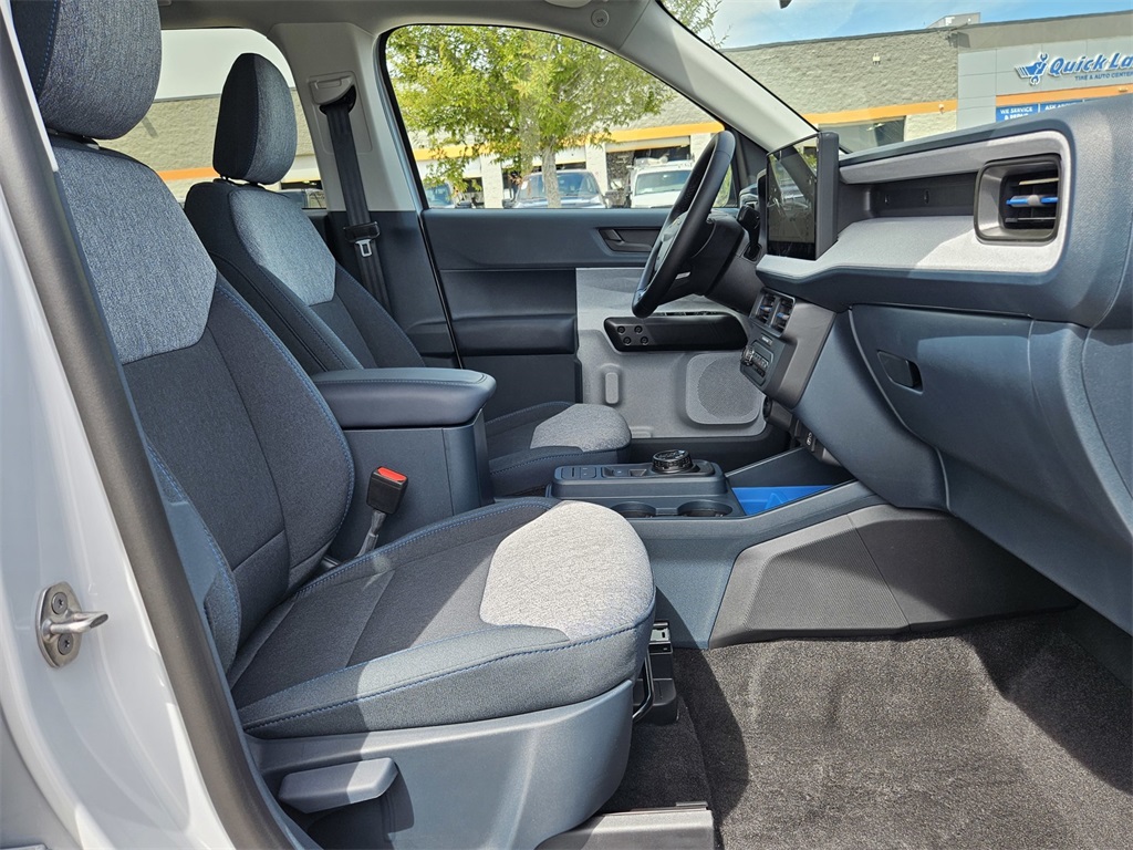 2025 Ford Maverick XLT photo 28