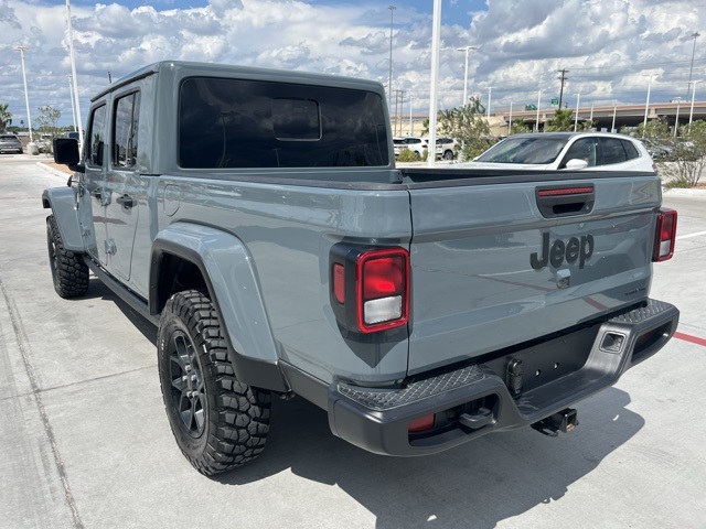 2025 Jeep Gladiator Sport photo 4