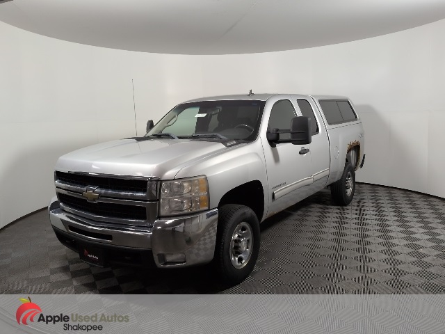2010 Chevrolet Silverado 2500HD LT photo 3