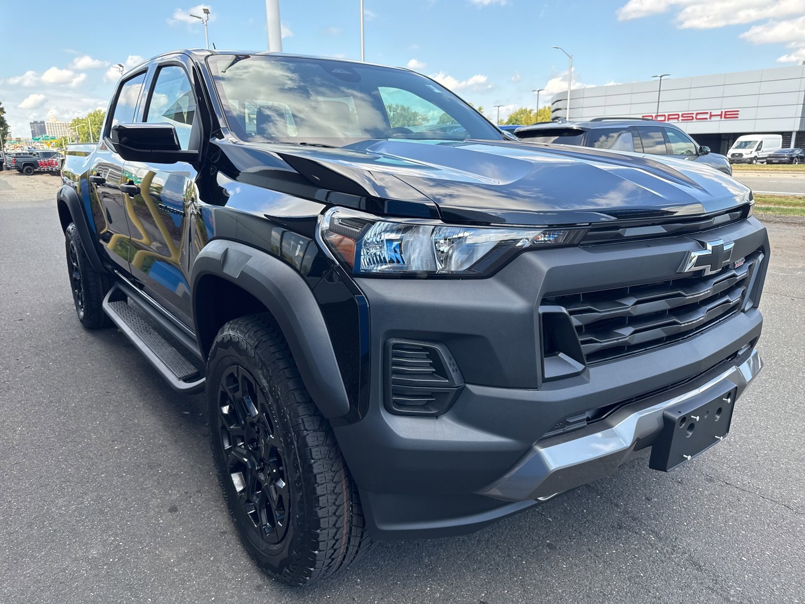 2026 Chevrolet Colorado Trail Boss photo 4