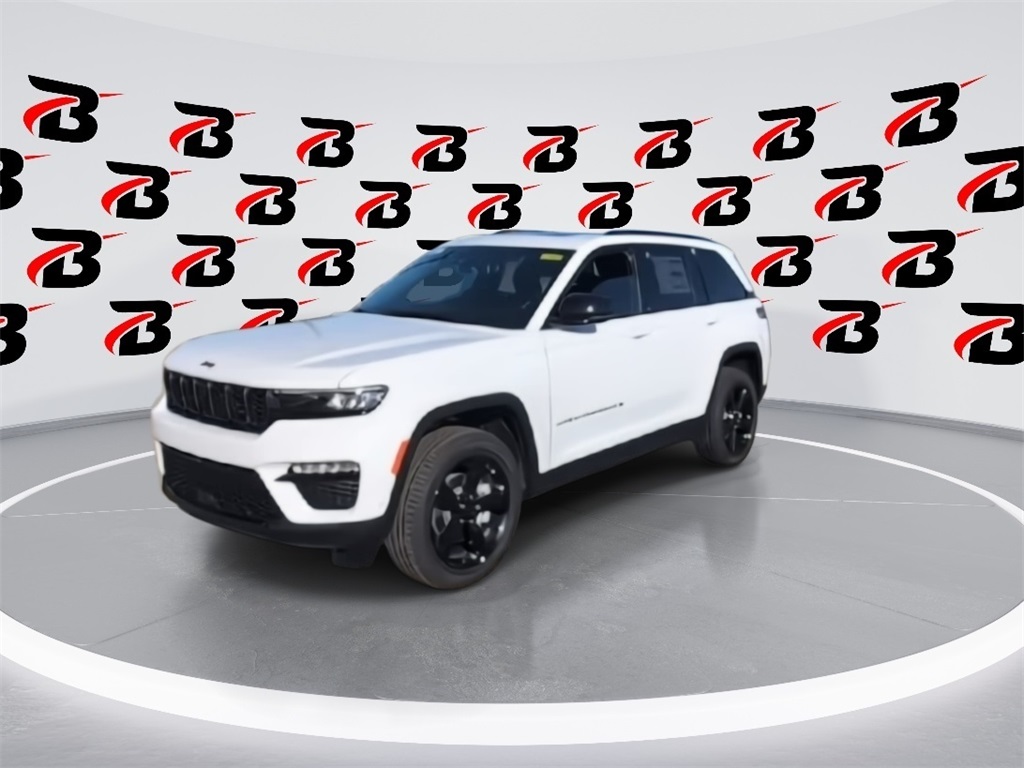 2025 Jeep Grand Cherokee Laredo photo 2