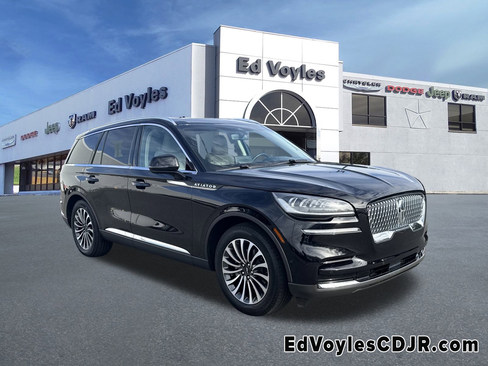 2023 Lincoln Aviator Reserve's photo