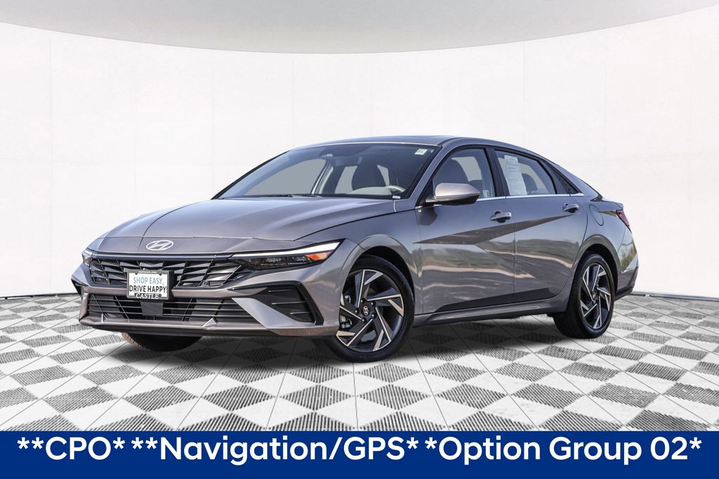 2024 Hyundai Elantra SEL Sport photo 2
