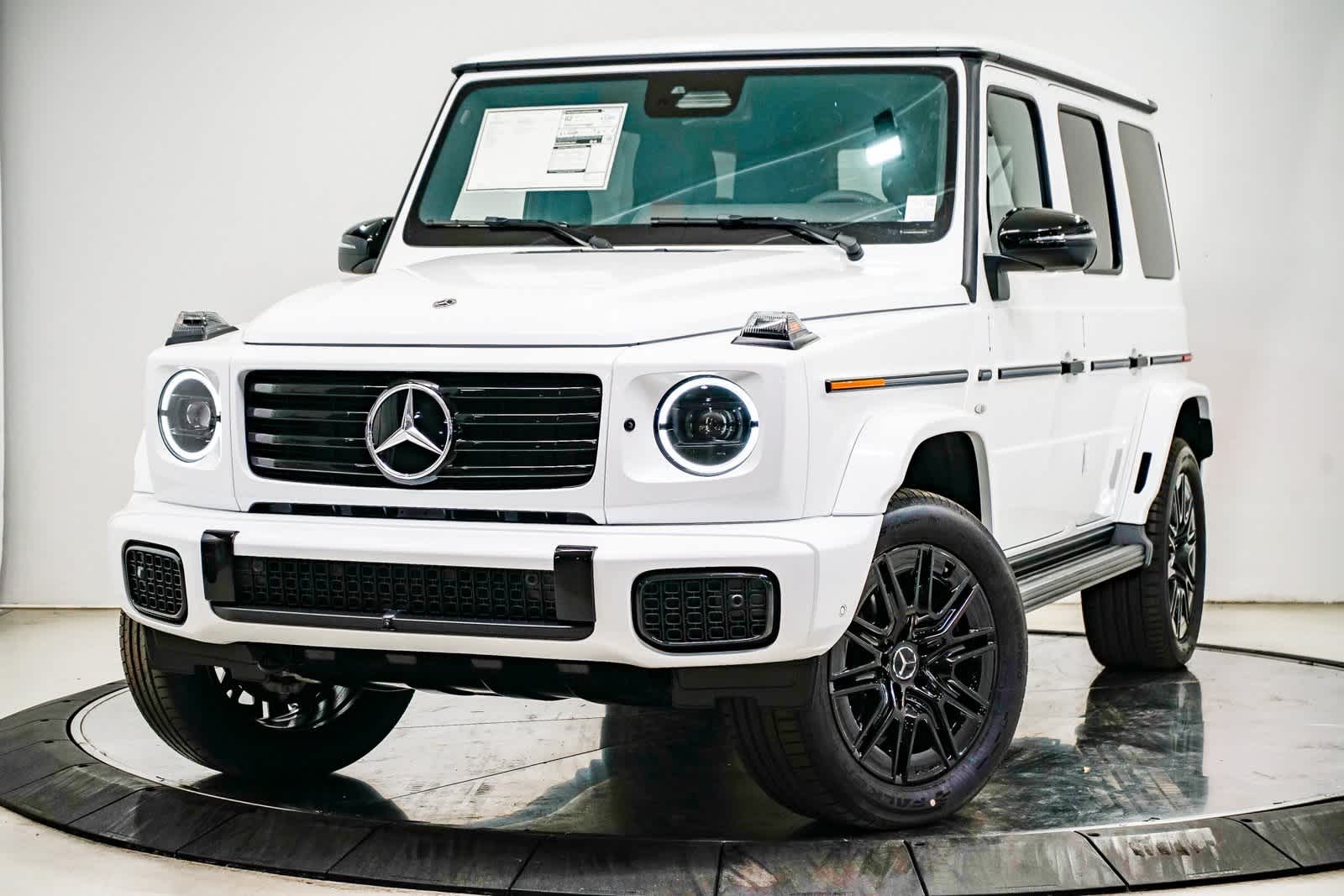 2025 Mercedes-Benz G-Class G580's photo