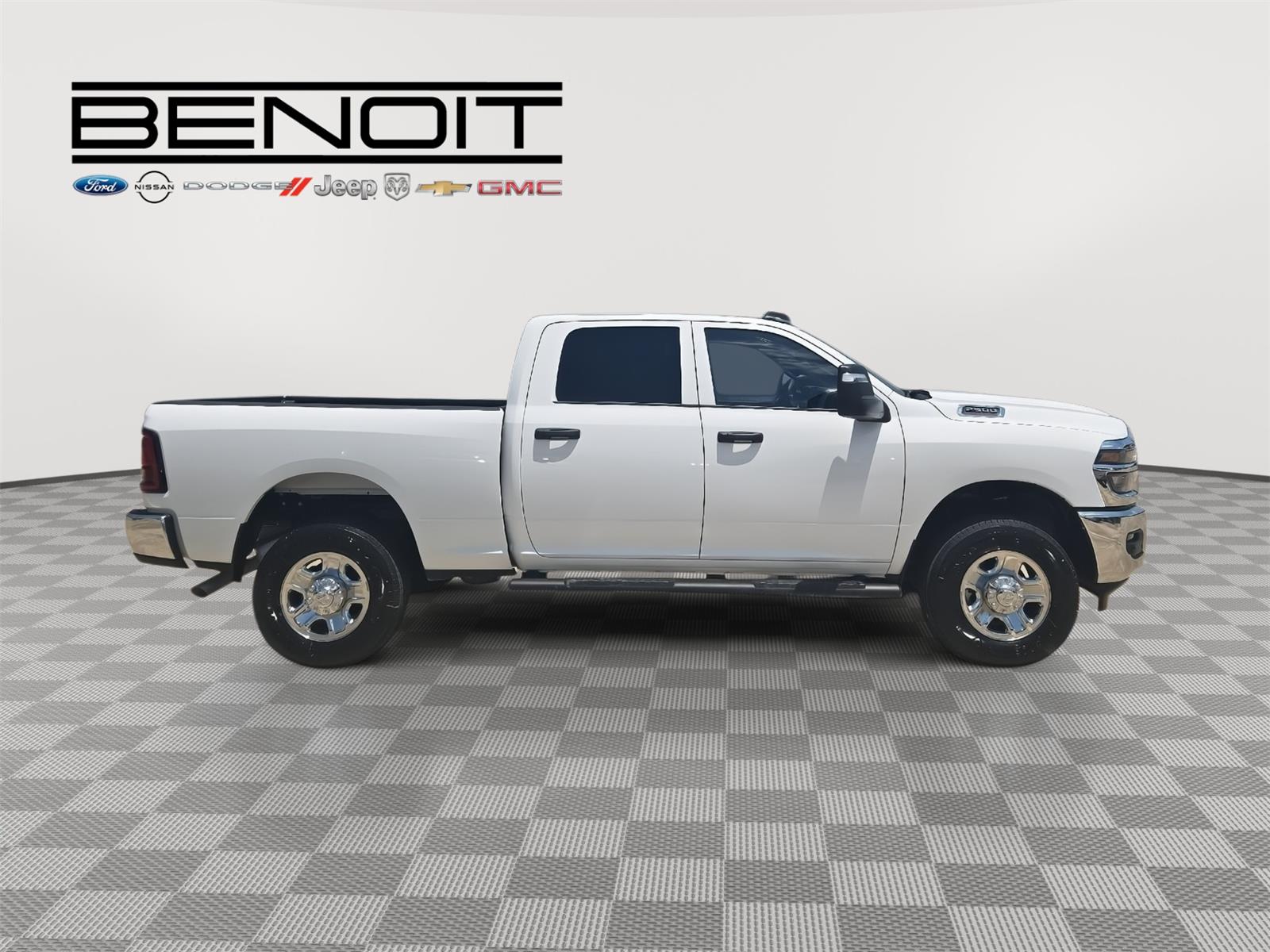 2026 Ram 2500 Tradesman photo 4