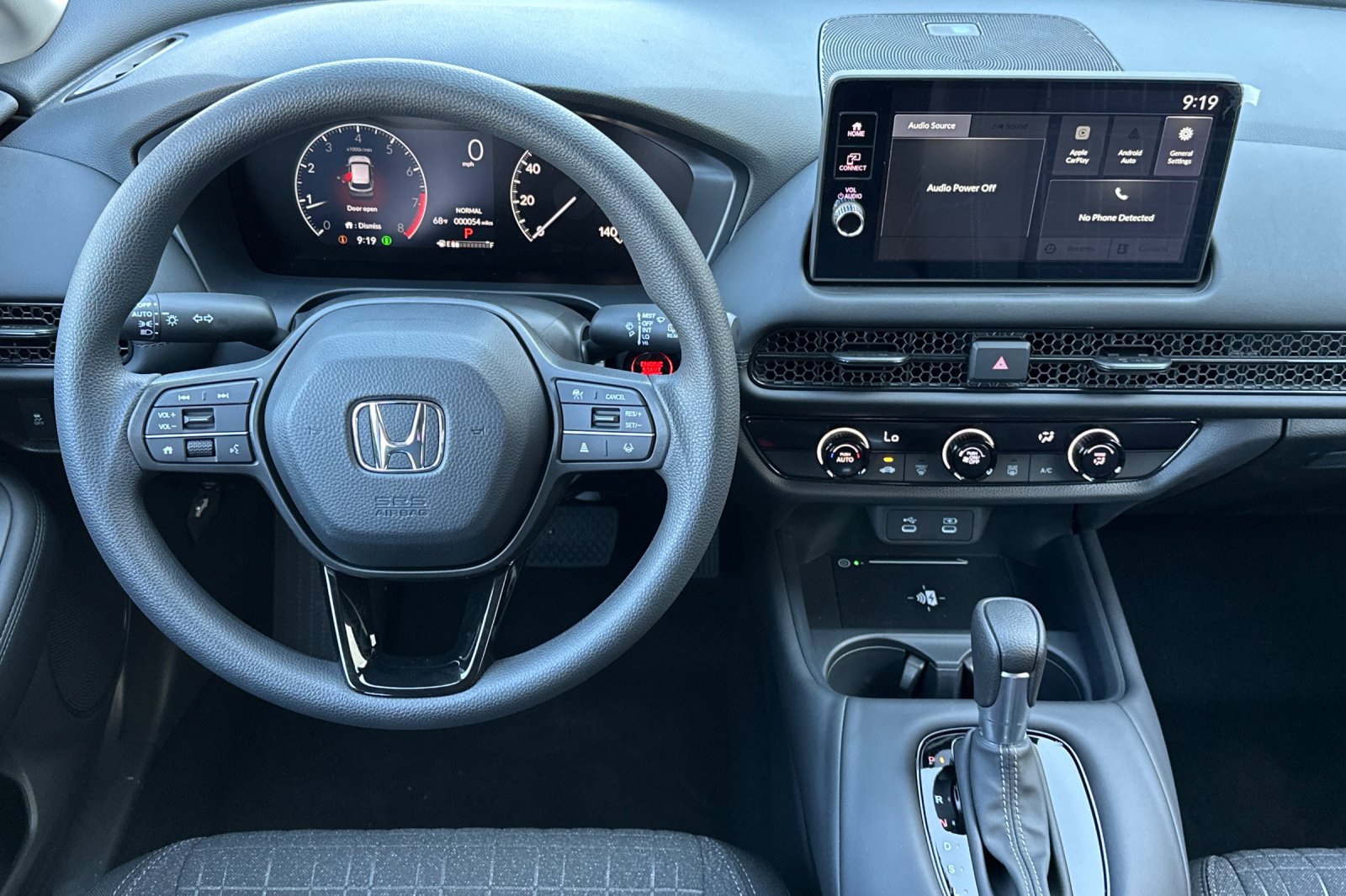 2026 Honda HR-V LX photo 13