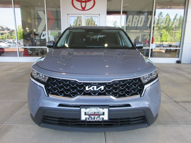 2022 Kia Sorento LX photo 4