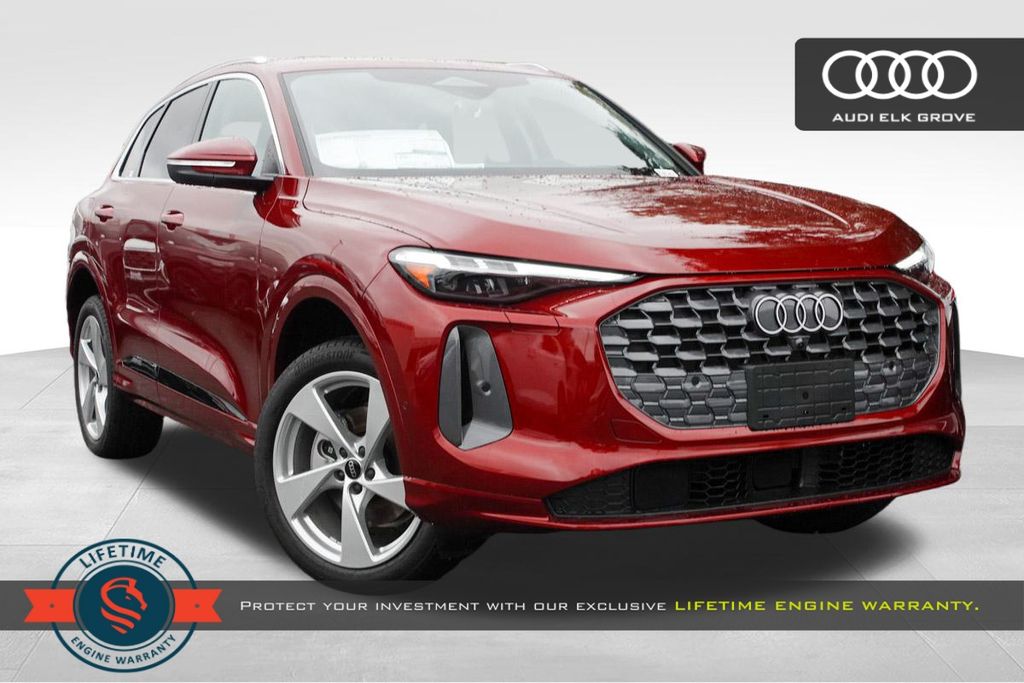 2025 Audi New Q5 Premium Plus's photo