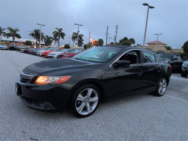 2013 Acura ILX 2.0L Technology photo 4