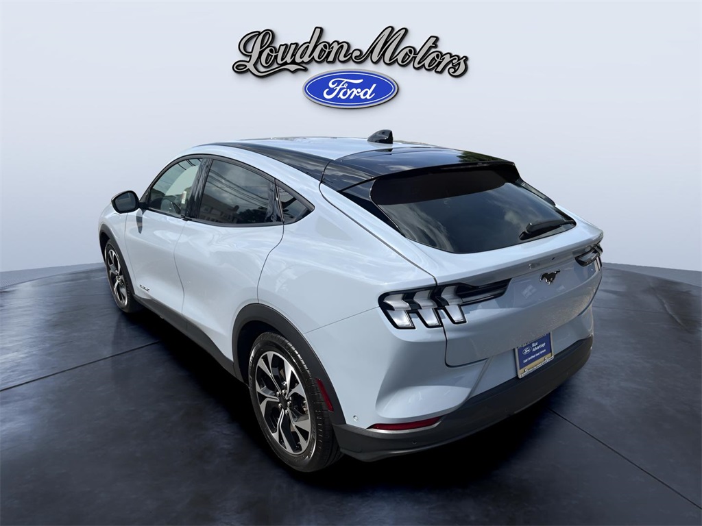 2024 Ford Mustang Mach-E Select photo 7