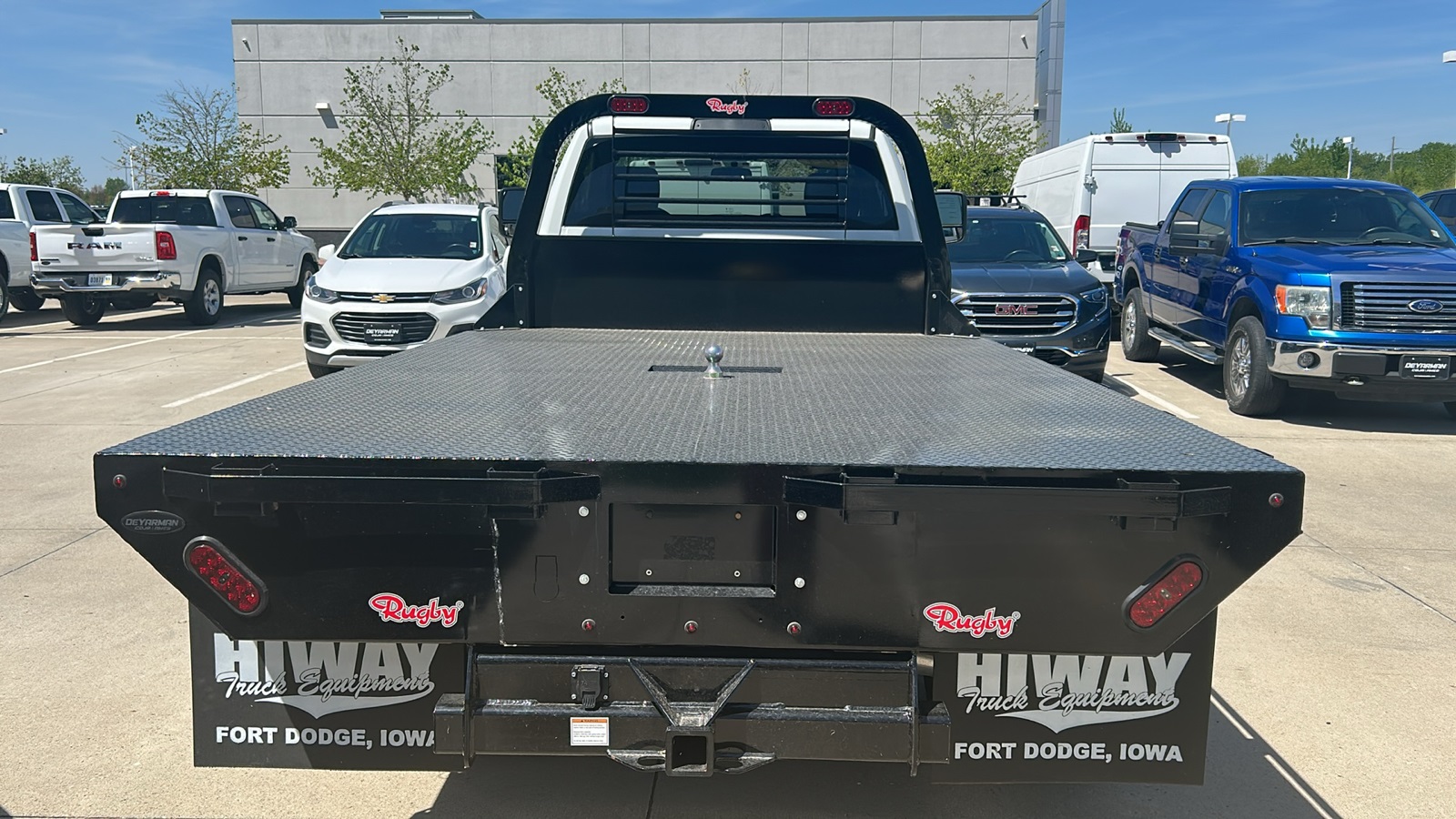 2024 Ram 5500 Tradesman photo 4