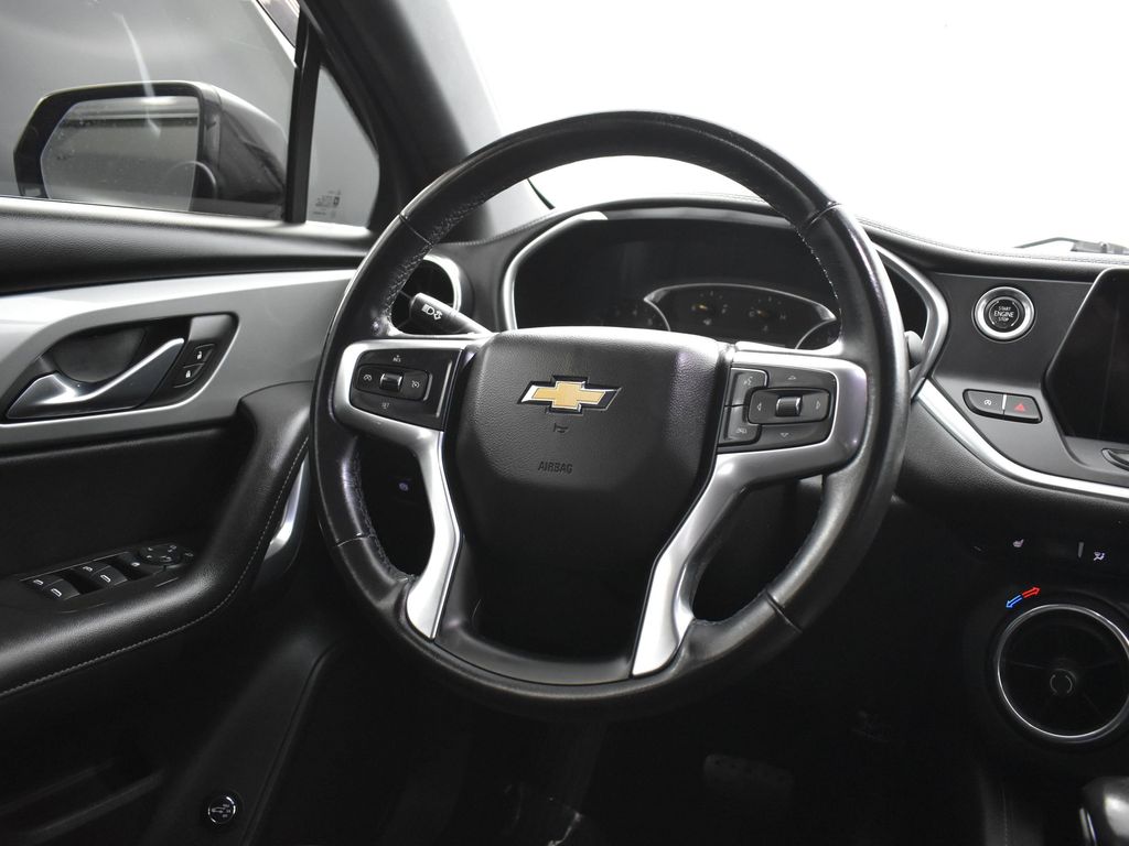 2020 Chevrolet Blazer 1LT photo 13