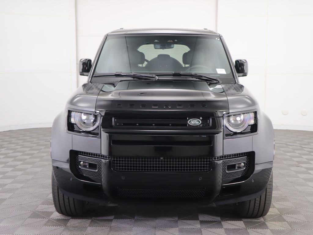 2025 Land Rover Defender 110 X photo 2