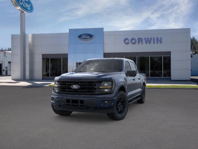 2025 Ford F-150 XLT photo 2