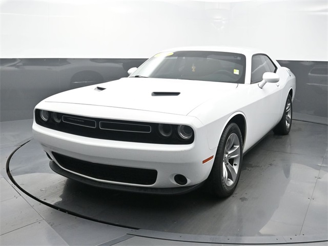 2019 Dodge Challenger SXT's photo