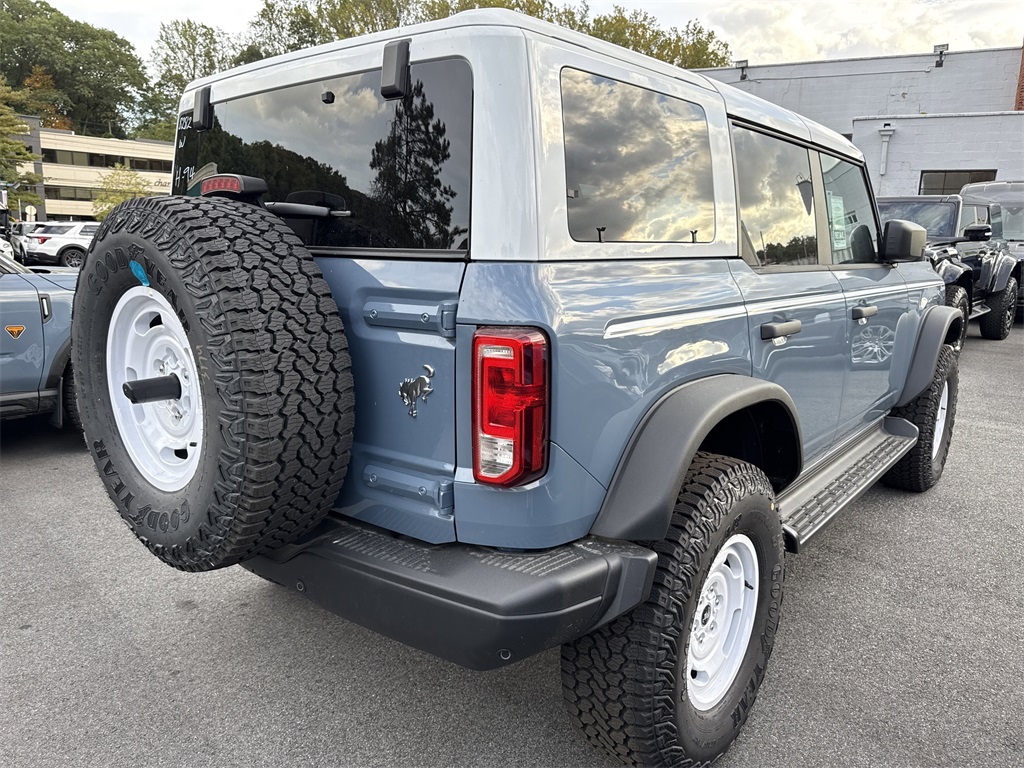 2025 Ford Bronco Heritage First Edition photo 3