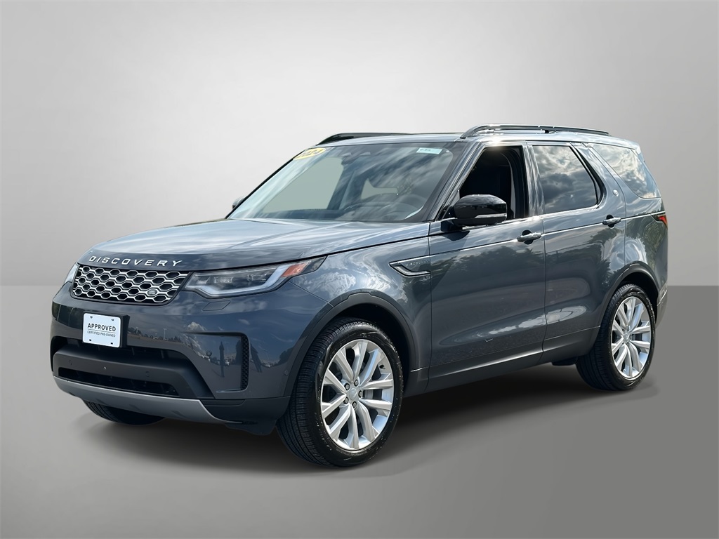 2024 Land Rover Discovery S's photo