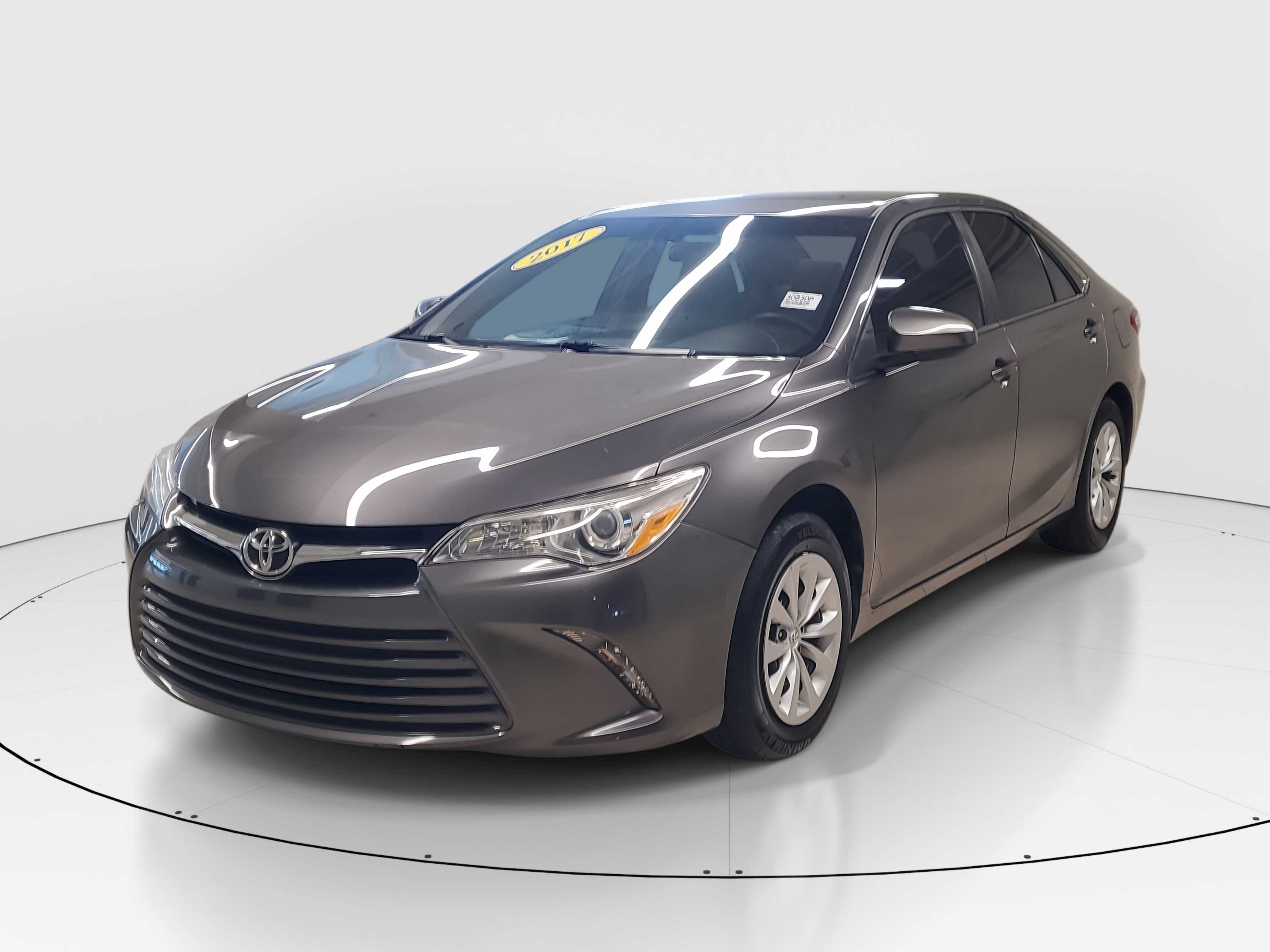 2017 Toyota Camry XLE XSE photo 4