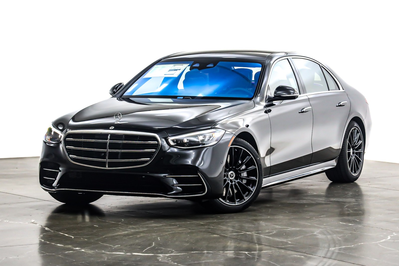 2026 Mercedes-Benz S-Class S 580's photo