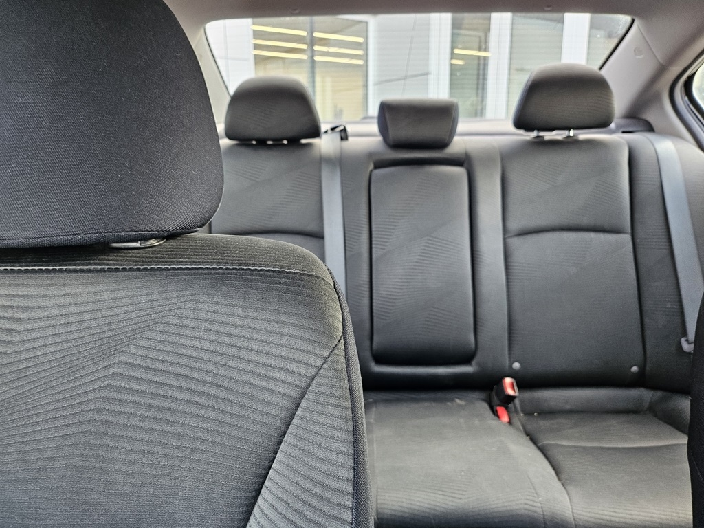 2016 Honda Accord LX photo 33
