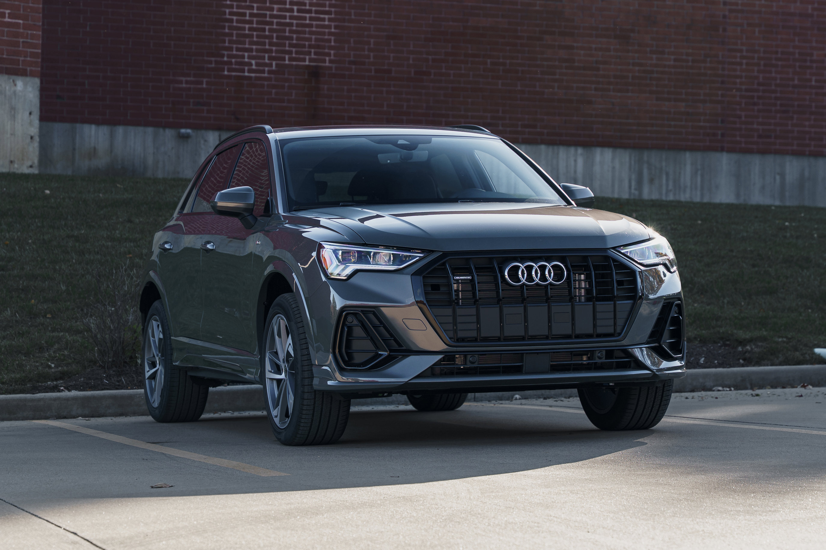 2025 Audi Q3 S Line Premium's photo