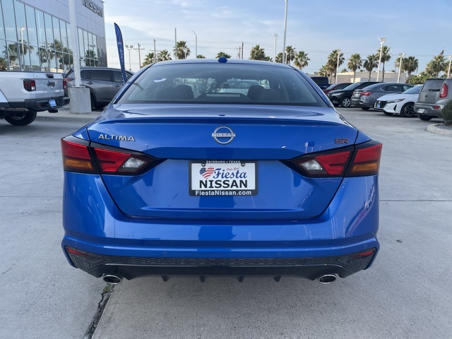 2025 Nissan Altima 2.5 SR photo 5