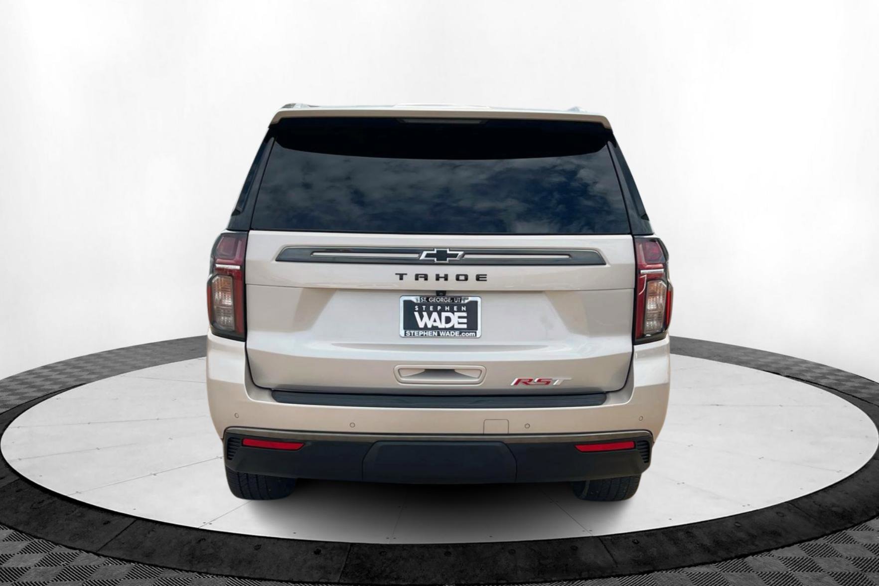 2022 Chevrolet Tahoe RST photo 4