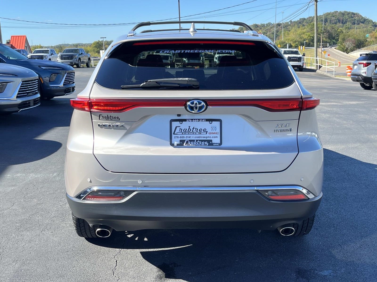2021 Toyota Venza XLE photo 4