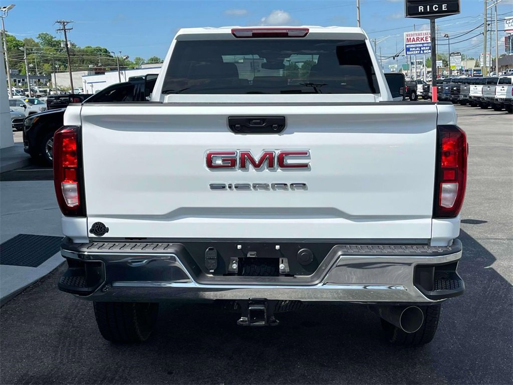 2025 Gmc Sierra 3500 HD Pro photo 4