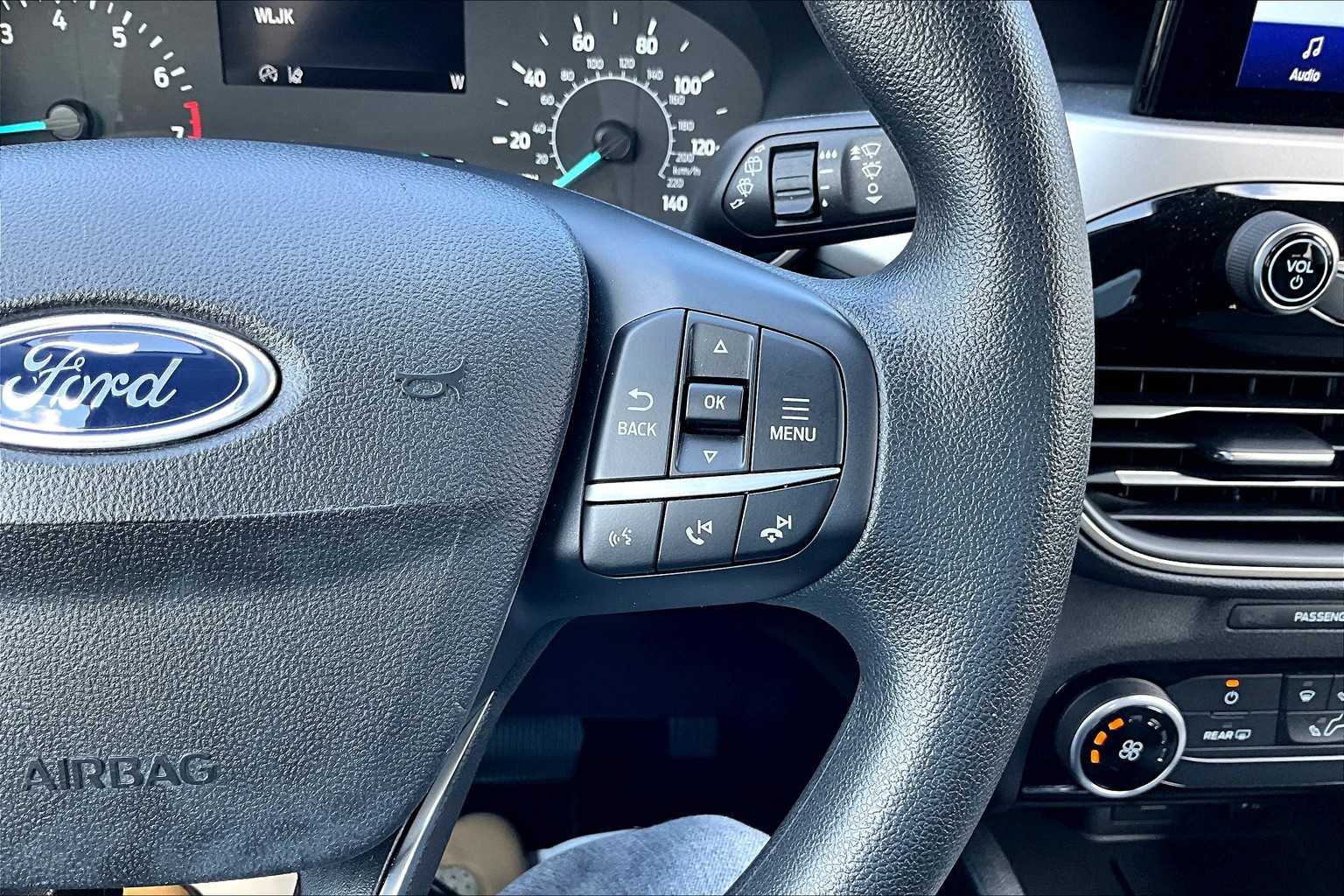 2022 Ford Escape SE photo 24