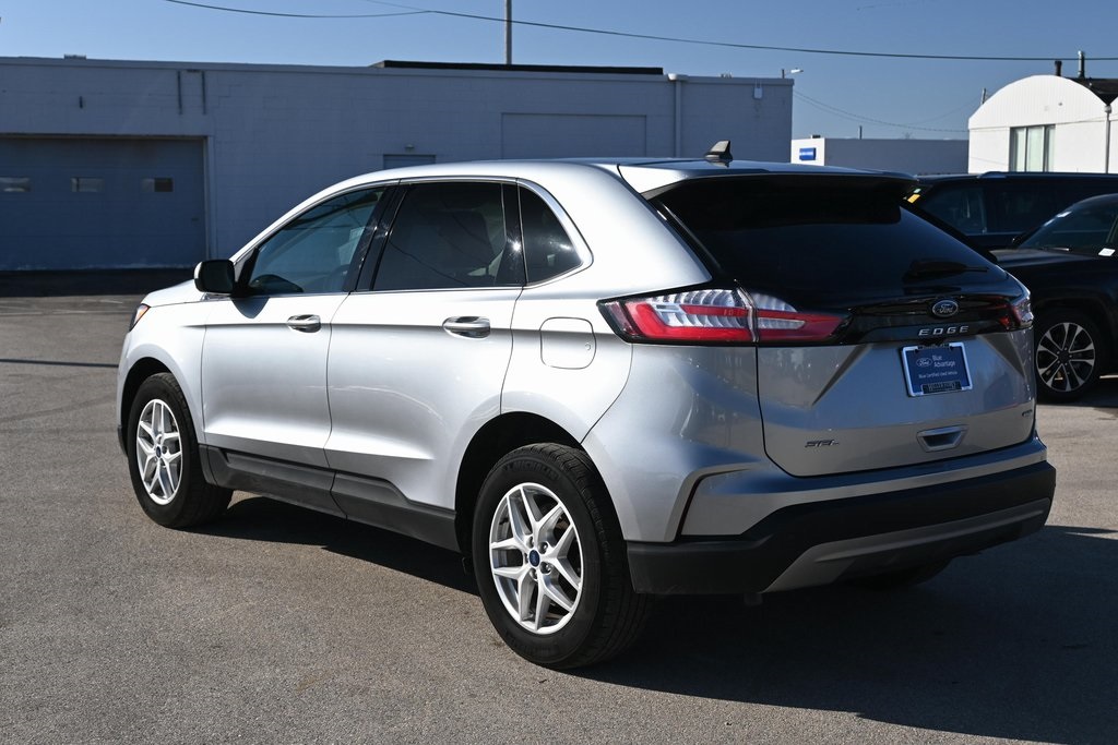 2022 Ford Edge SEL photo 10