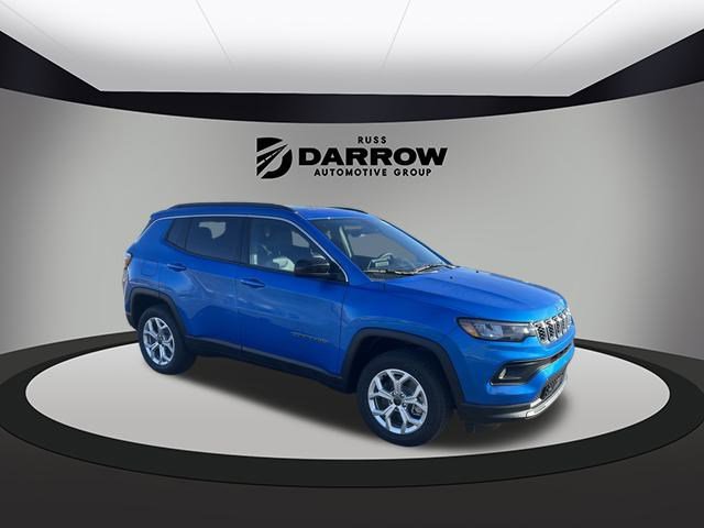 2025 Jeep Compass Latitude photo 2