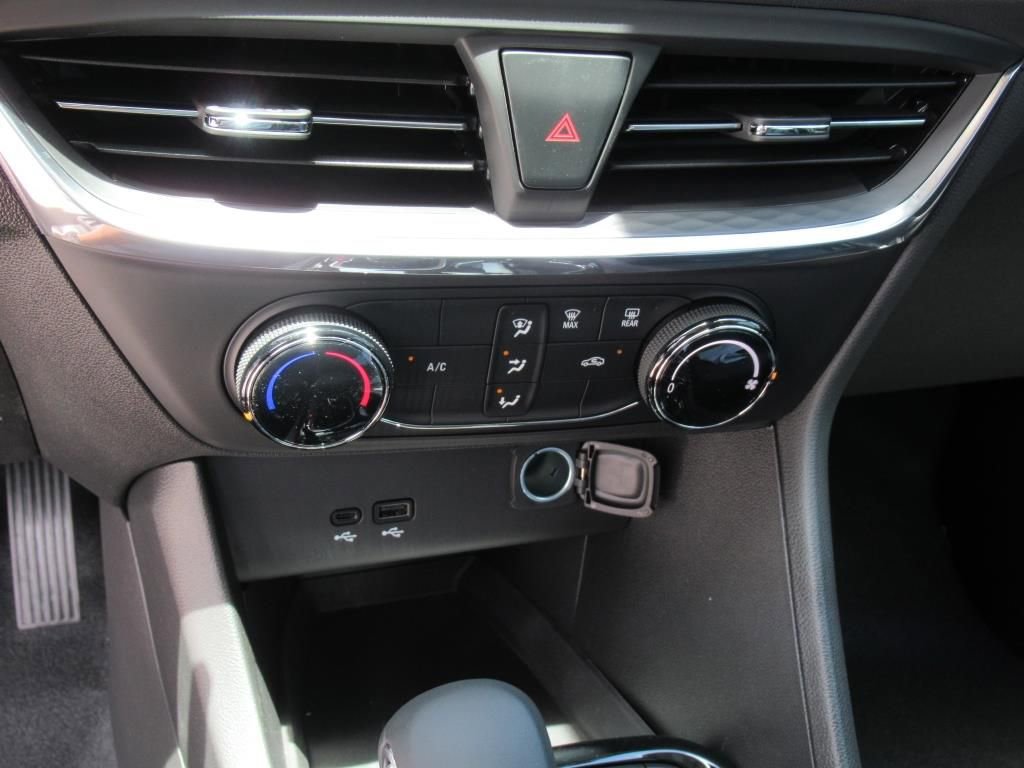 2026 Buick Encore GX Preferred photo 21