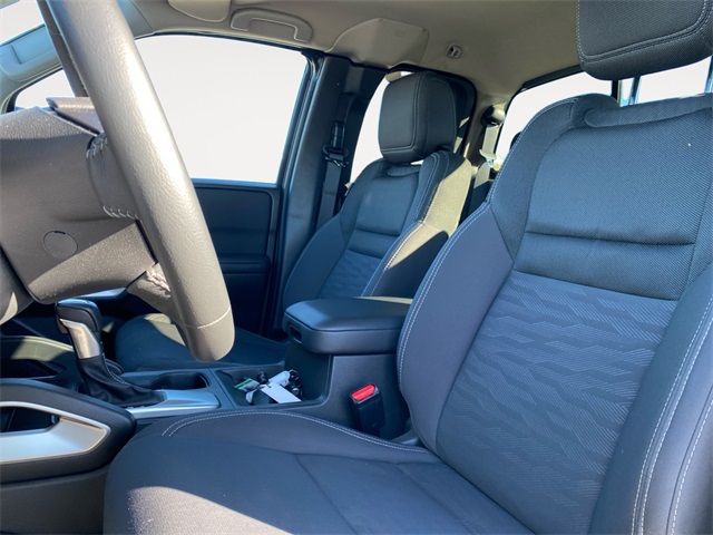 2024 Nissan Frontier SV King Cab photo 9