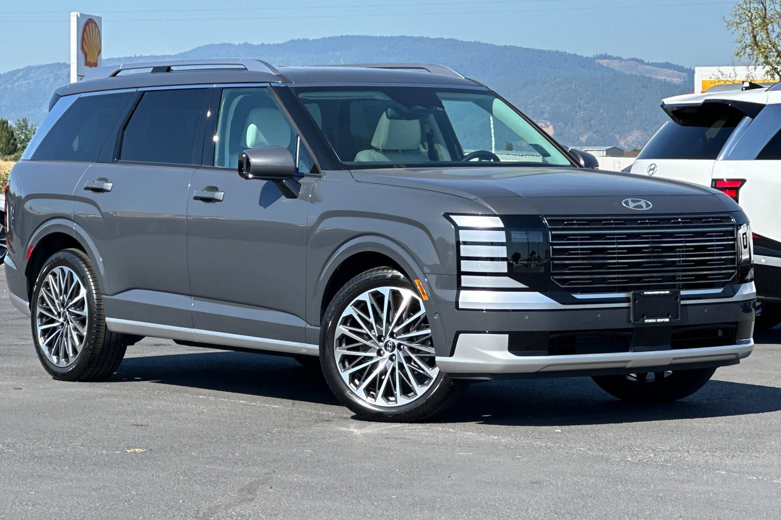 2026 Hyundai Palisade Calligraphy photo 2
