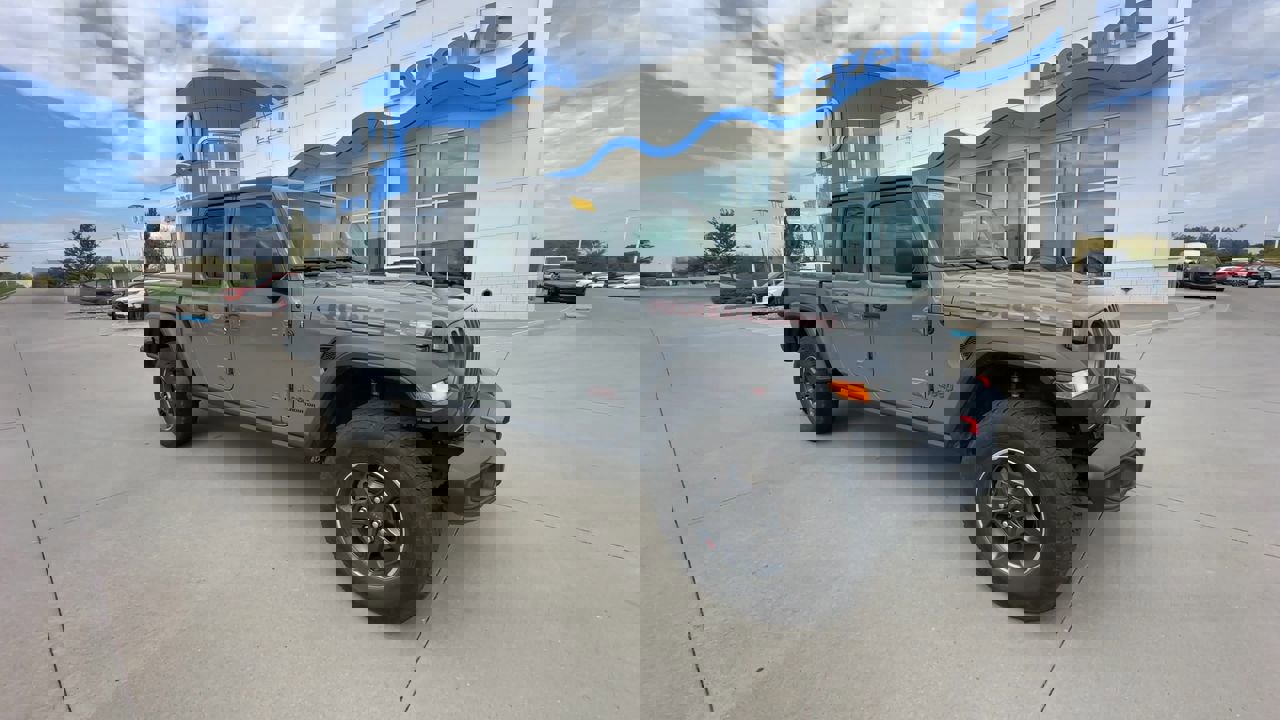 Used 2021 Jeep Gladiator Rubicon with VIN 1C6JJTBG1ML548257 for sale in Kansas City