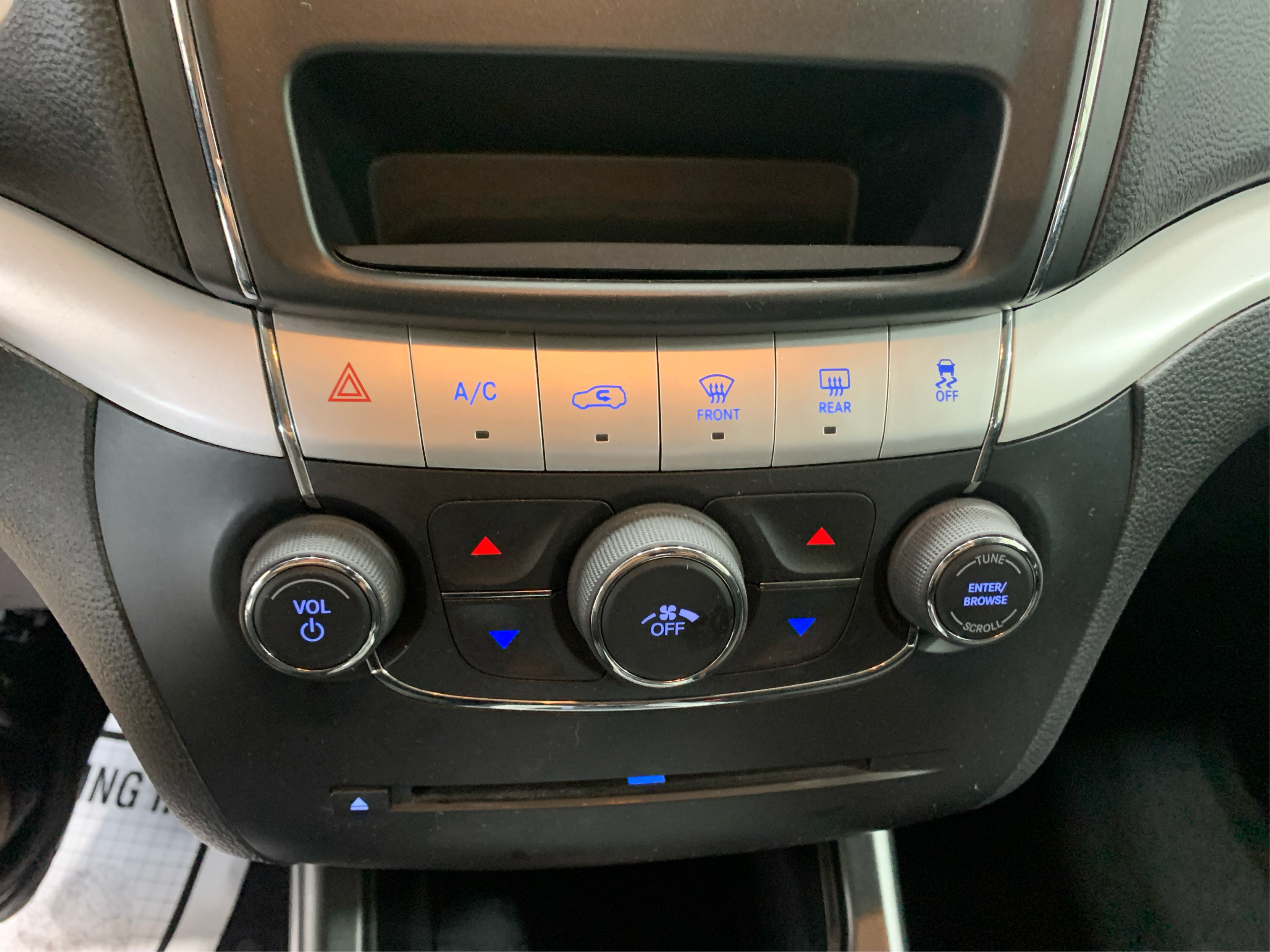 2020 Dodge Journey SE photo 12