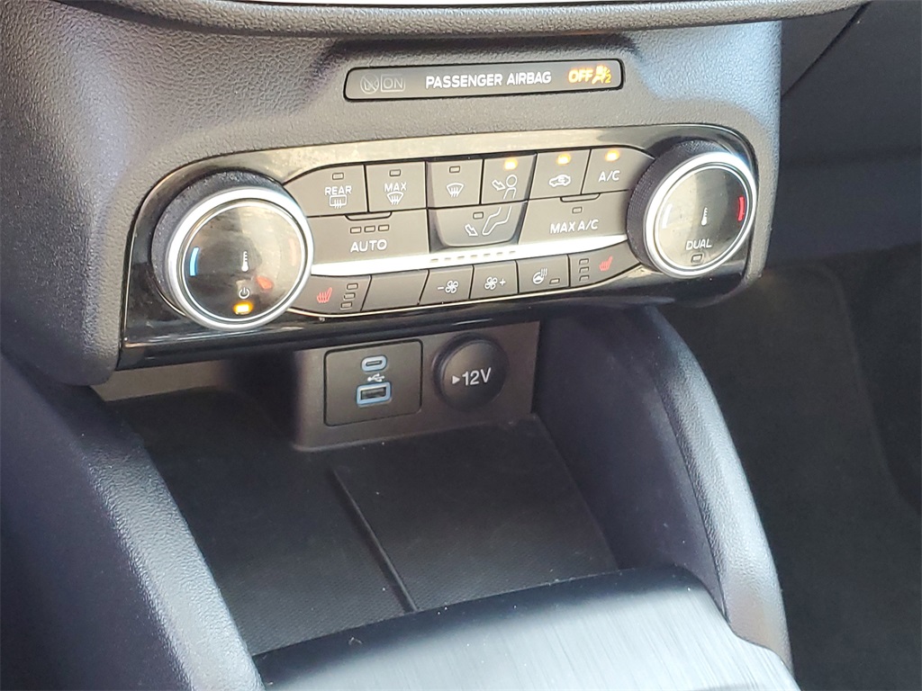 2022 Ford Escape SE photo 18