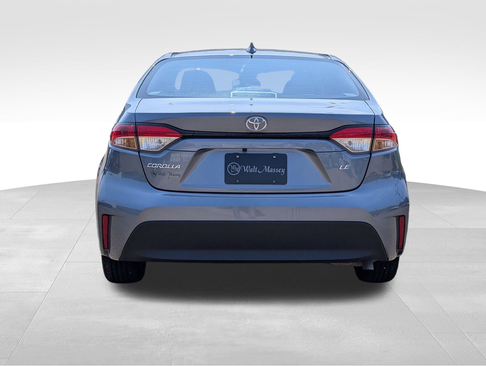 2023 Toyota Corolla LE photo 4